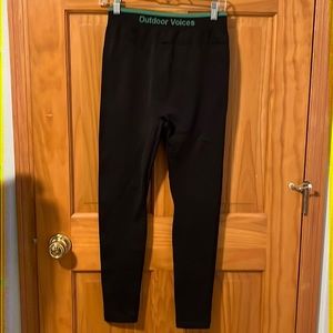 NWT! Outdoor Voices Black Seamless Leggings Medium